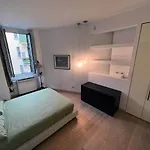 Il Monoscopio / The Monoscope - 73mq @ Porta Venezia / Center Apartment